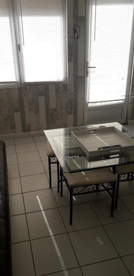 Appartement T2 Au Port De Canet-En-Roussillon - Proche De La Plage Et De L'Aquarium Oniria المظهر الخارجي الصورة